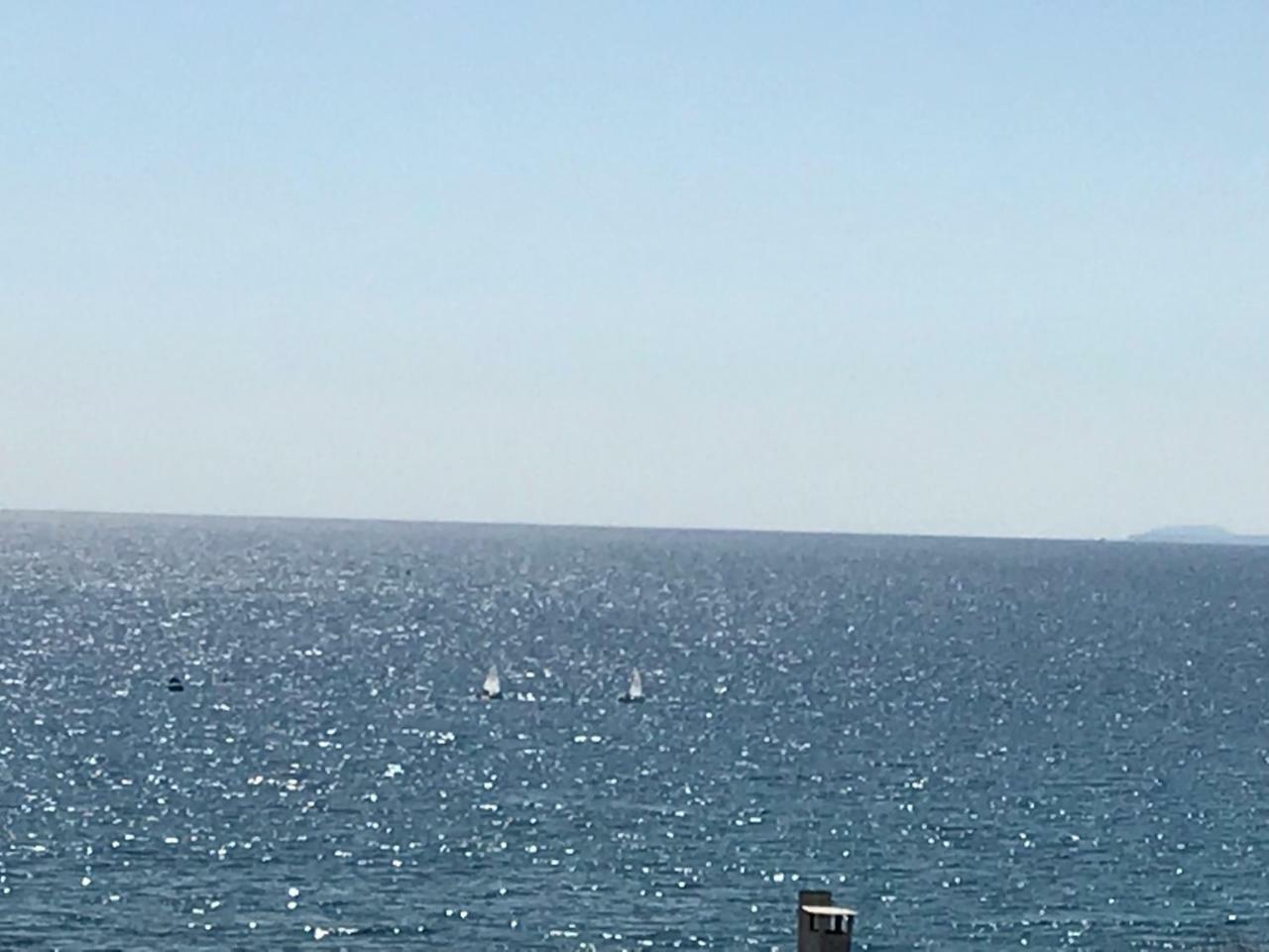 Tg Kalamata Beach Studio With Sea View Terrace Apartment Exterior foto