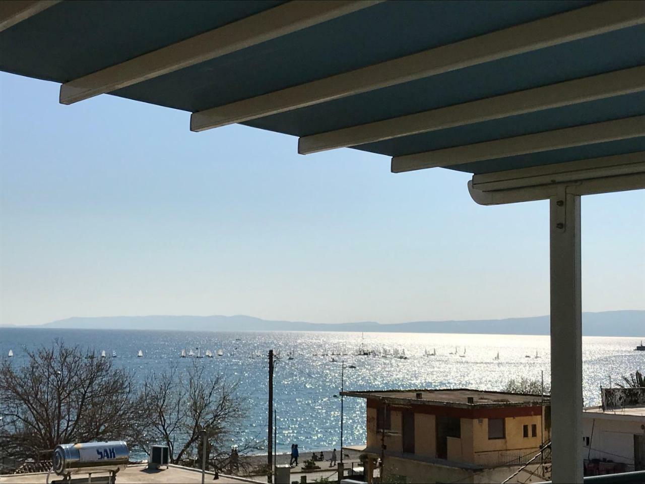 Tg Kalamata Beach Studio With Sea View Terrace Apartment Exterior foto